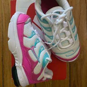 Nike Little Air Max Plus sz 7c